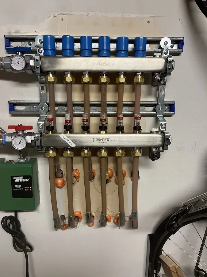 Plumber performing Leak Detection at a residential property in Valley Grande